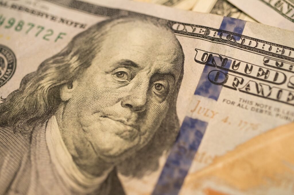 dollar, dollars, money, hundred, 100, bill, currency, united states, us, economy, banknote, bank, finance, cash, benjamin franklin, franklin, benjamin franklin, benjamin franklin, benjamin franklin, benjamin franklin, benjamin franklin